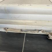 Supergres - megmaradt beltéri burkolat