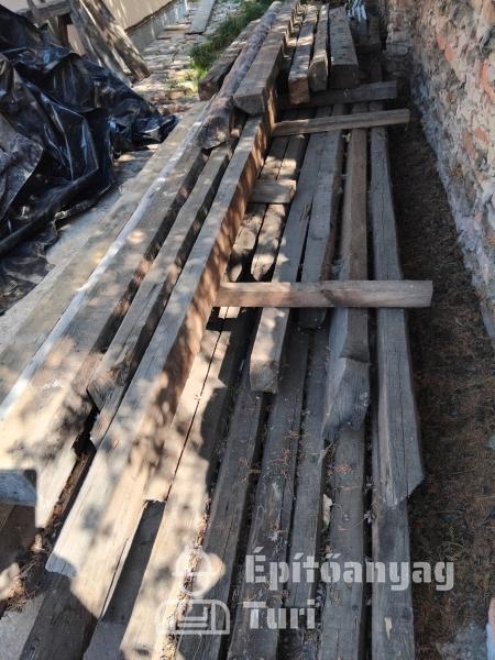 Bontott tető gerenda