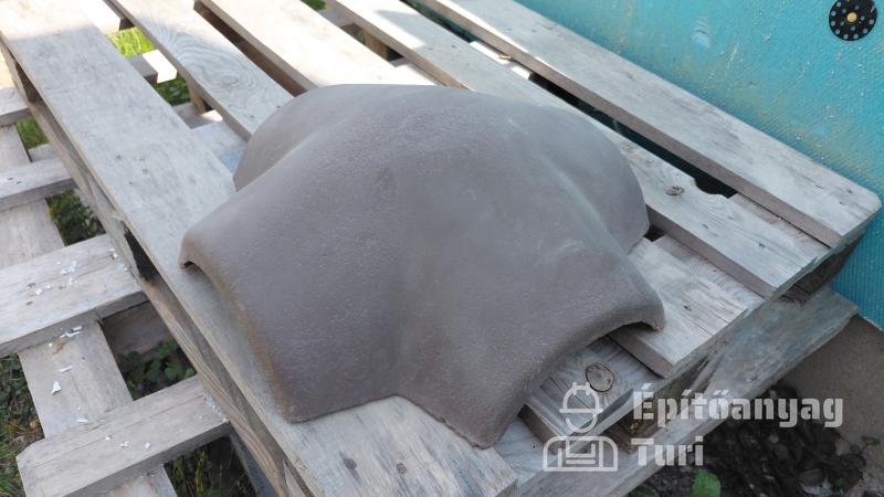 Terrán 4-es elosztó kúpcserép