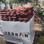 Terrán Rundo Korall Resistor egész és fél
